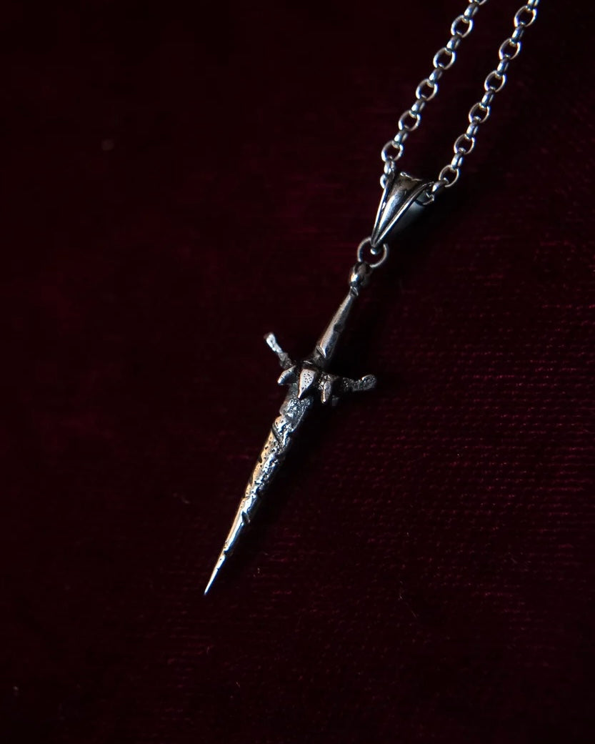 Aestas | Morgul's Knife