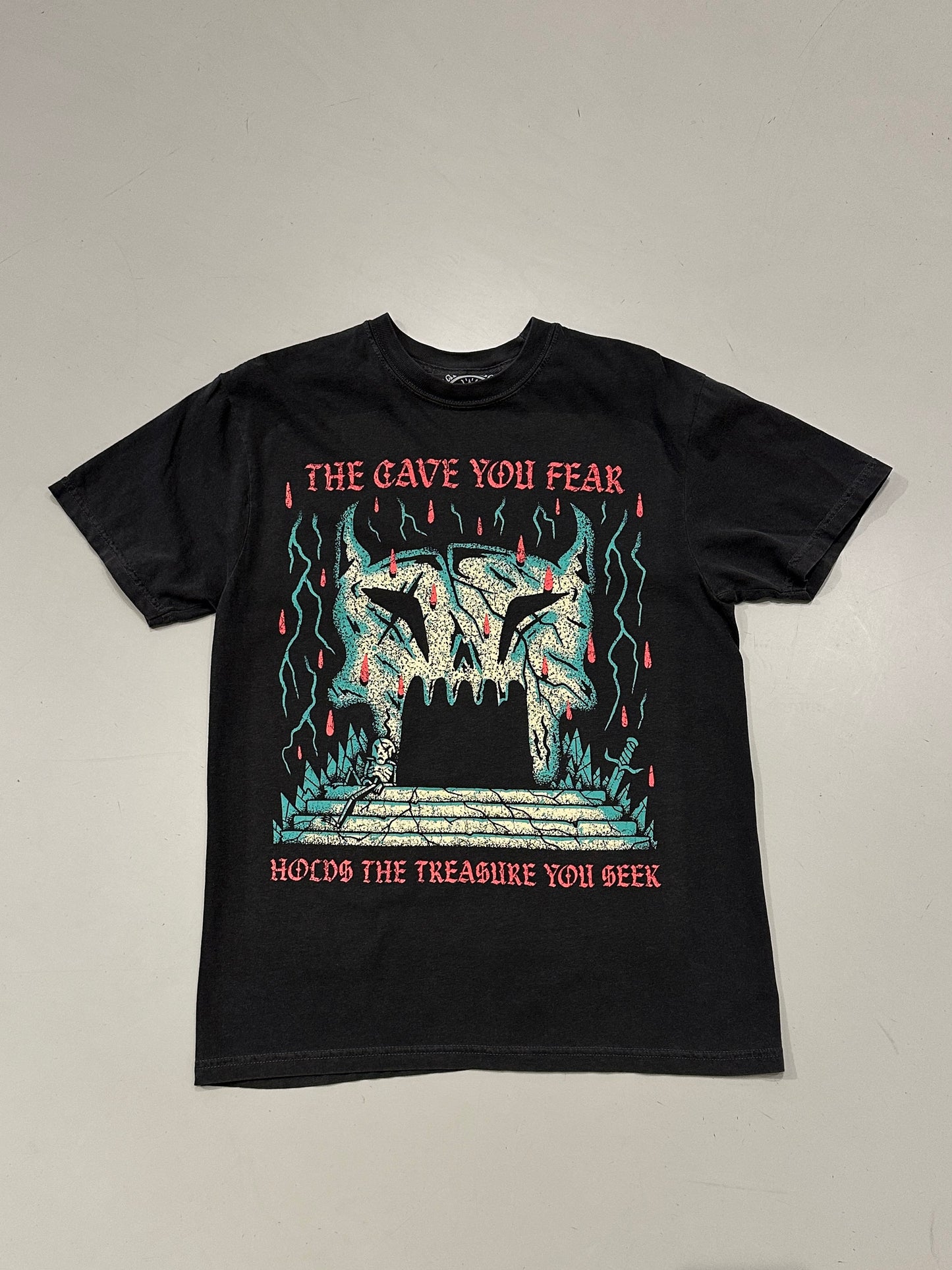 Wizard of Barge | The Cave You Fear Vintage Tee