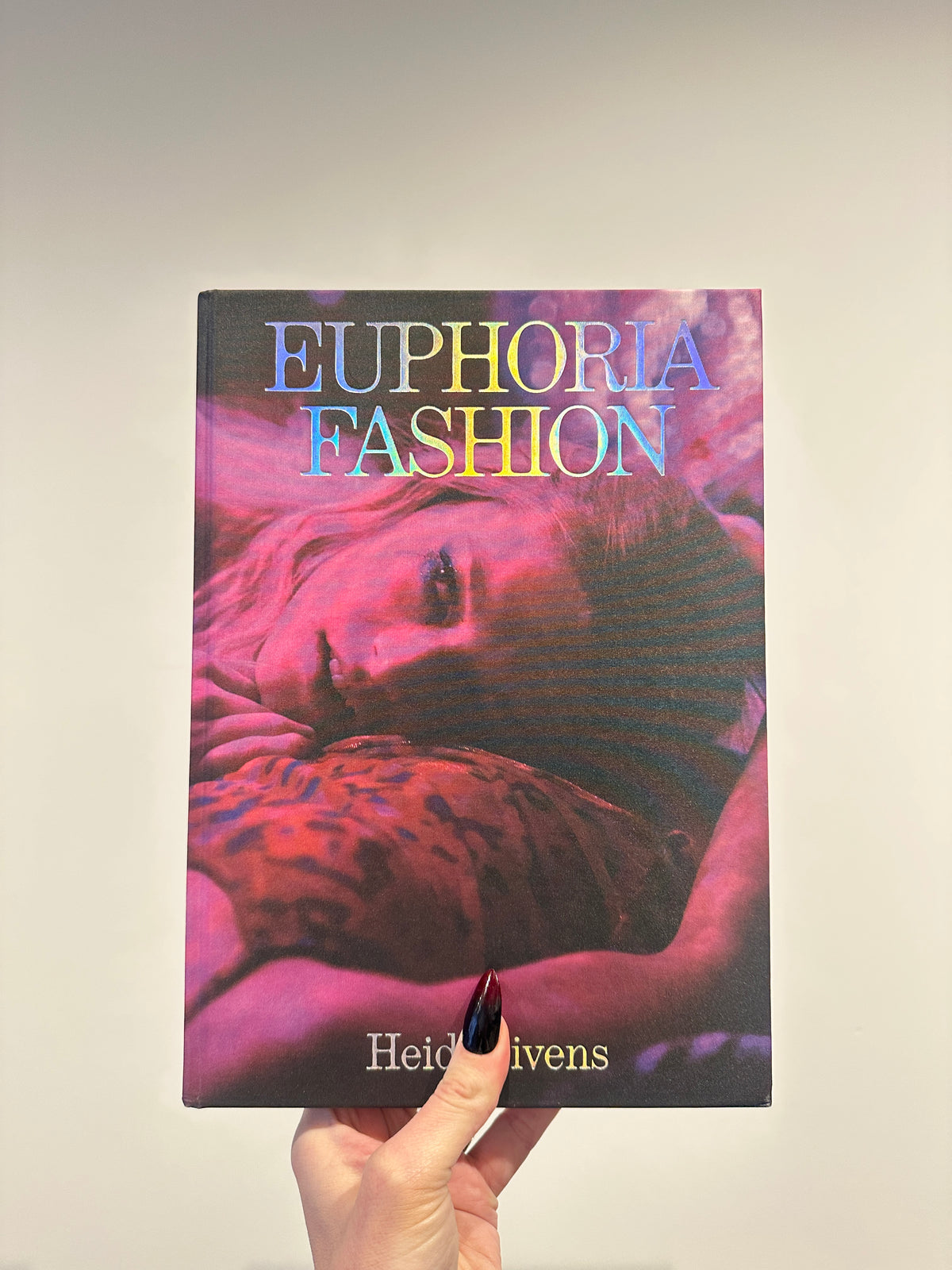 A24 | Euphoria Fashion Book – Hello Darkness
