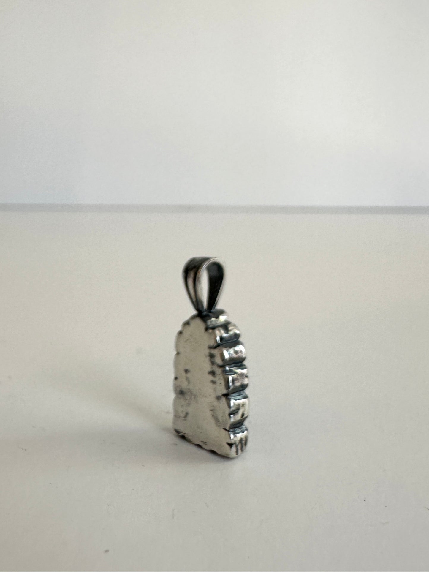 Aestas | Castle Window Pendant