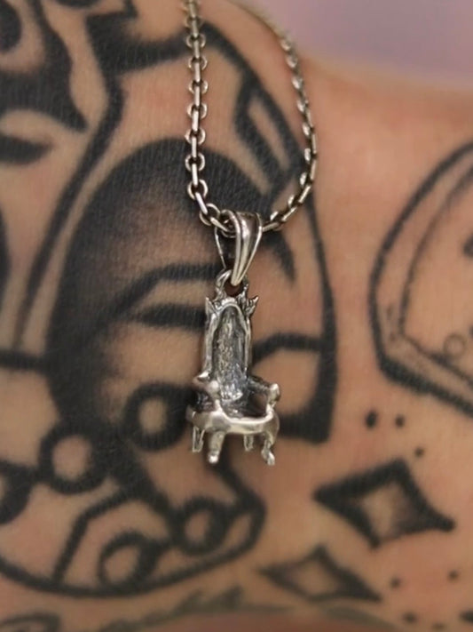 Aestas | Forsaken Throne Pendant