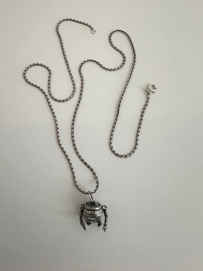 Aestas | Iron Fist Alexander Pendant