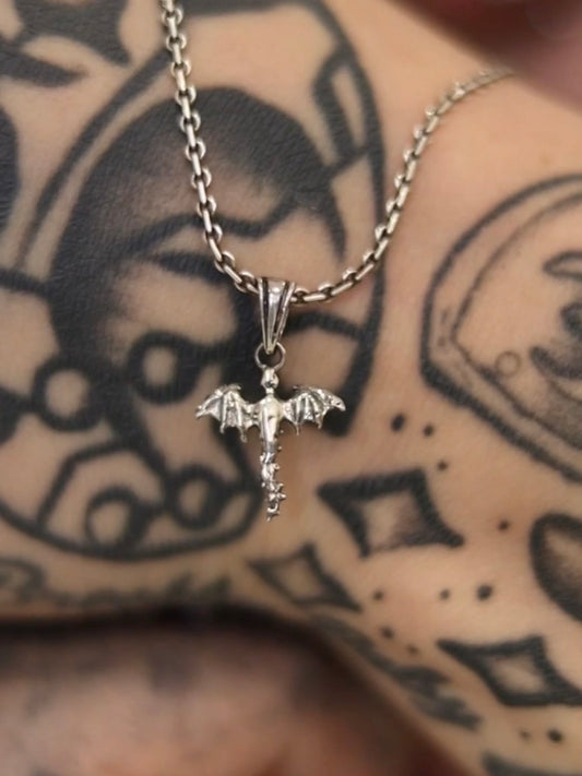 Aestas | Moonfang Dragon Pendant