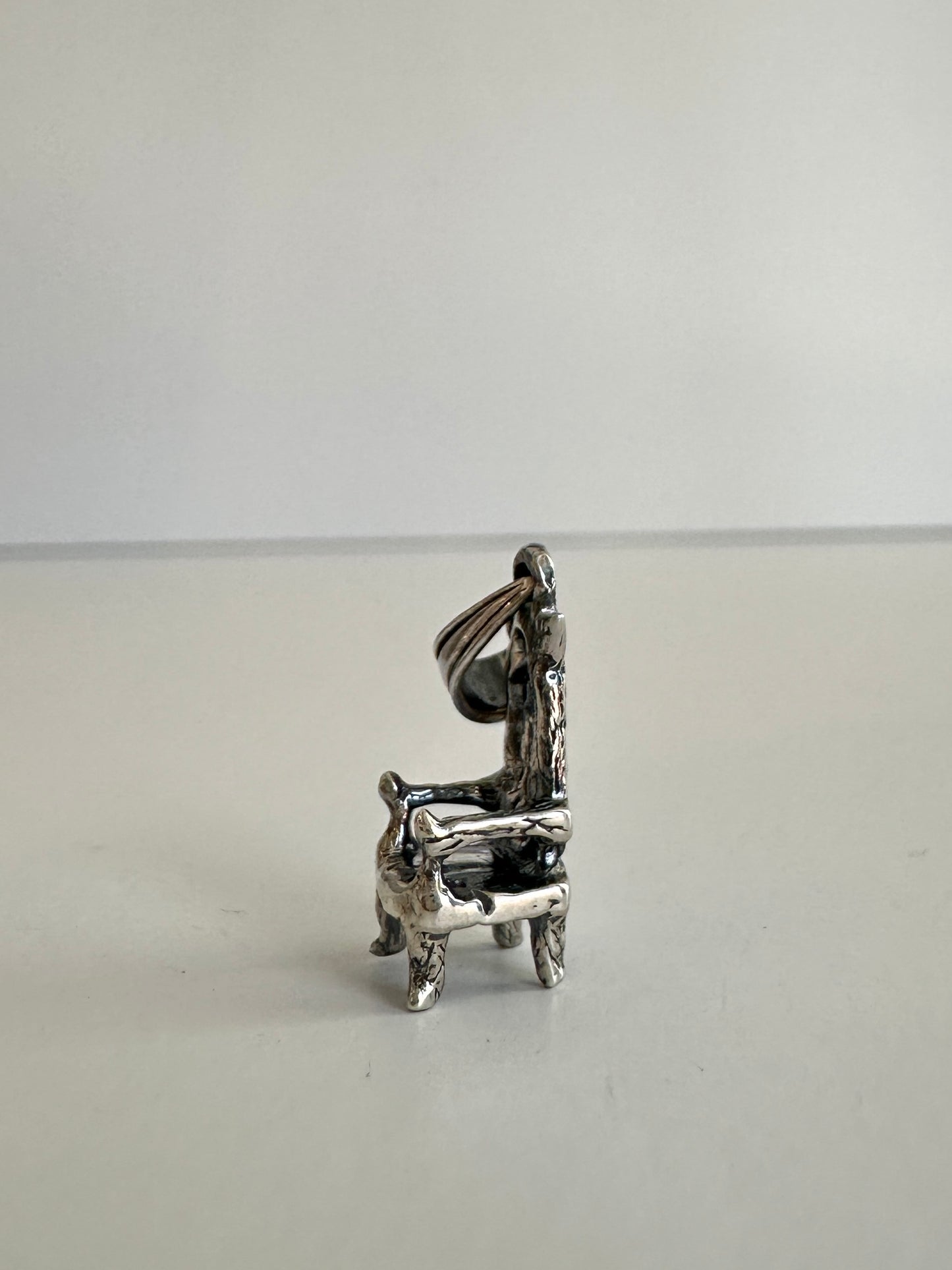 Aestas | Forsaken Throne Pendant