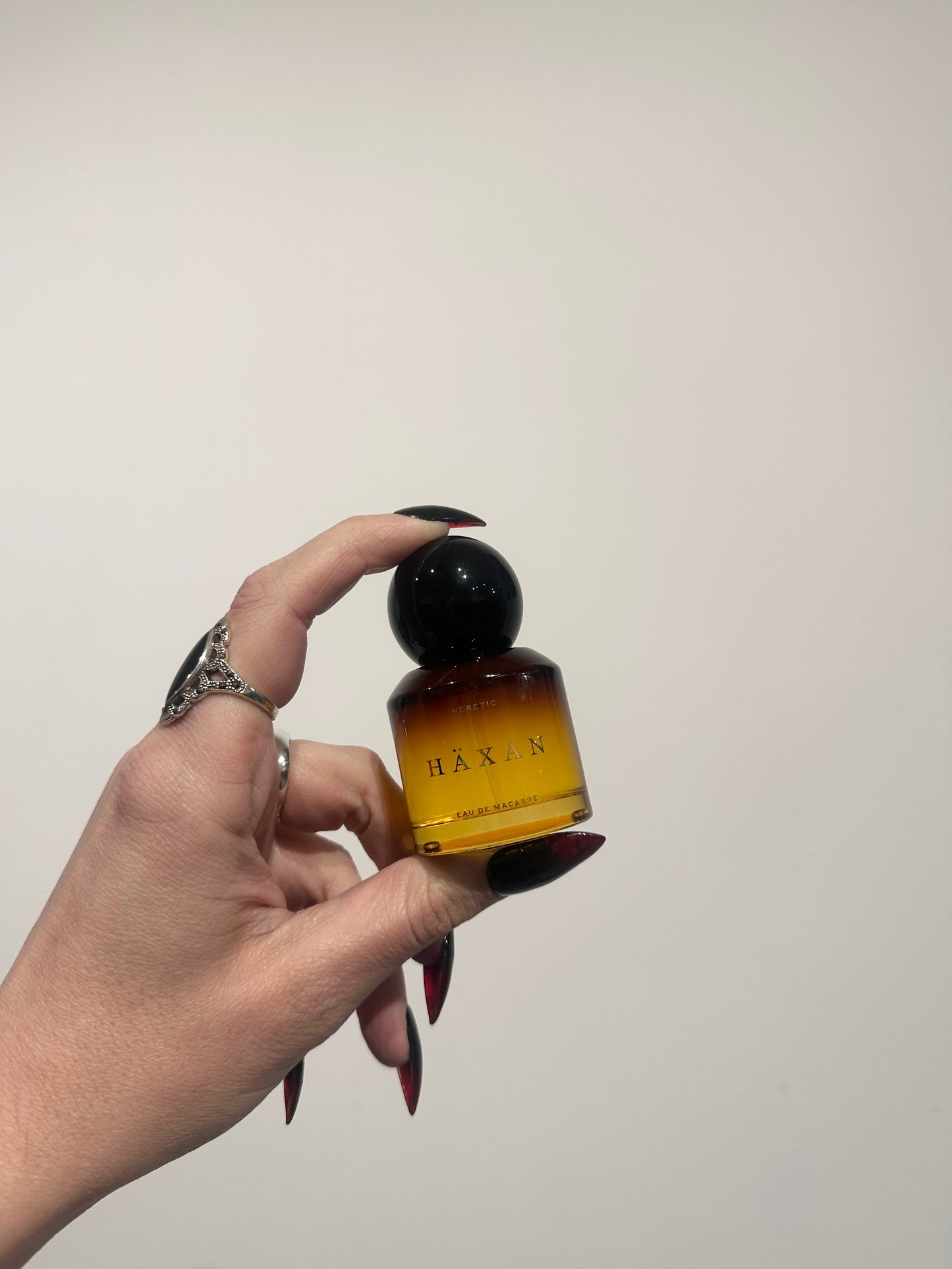 Heretic | Häxan Parfum