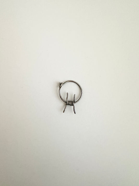 Object | Barbed Wire Kisses Small