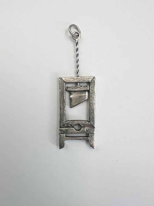 Object | Guillotine Dangler