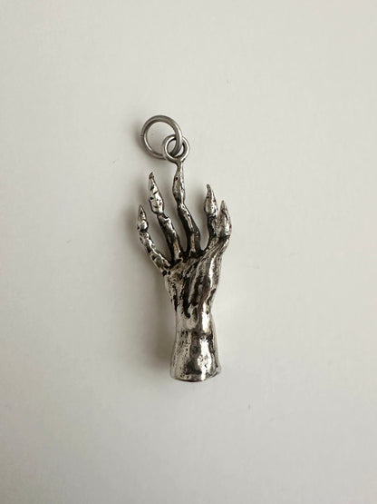 Object | Wicker Man Dangler