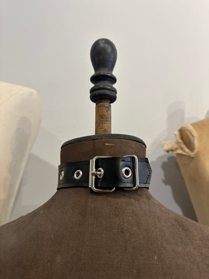 Tommy Vowles | Charlotte Collar