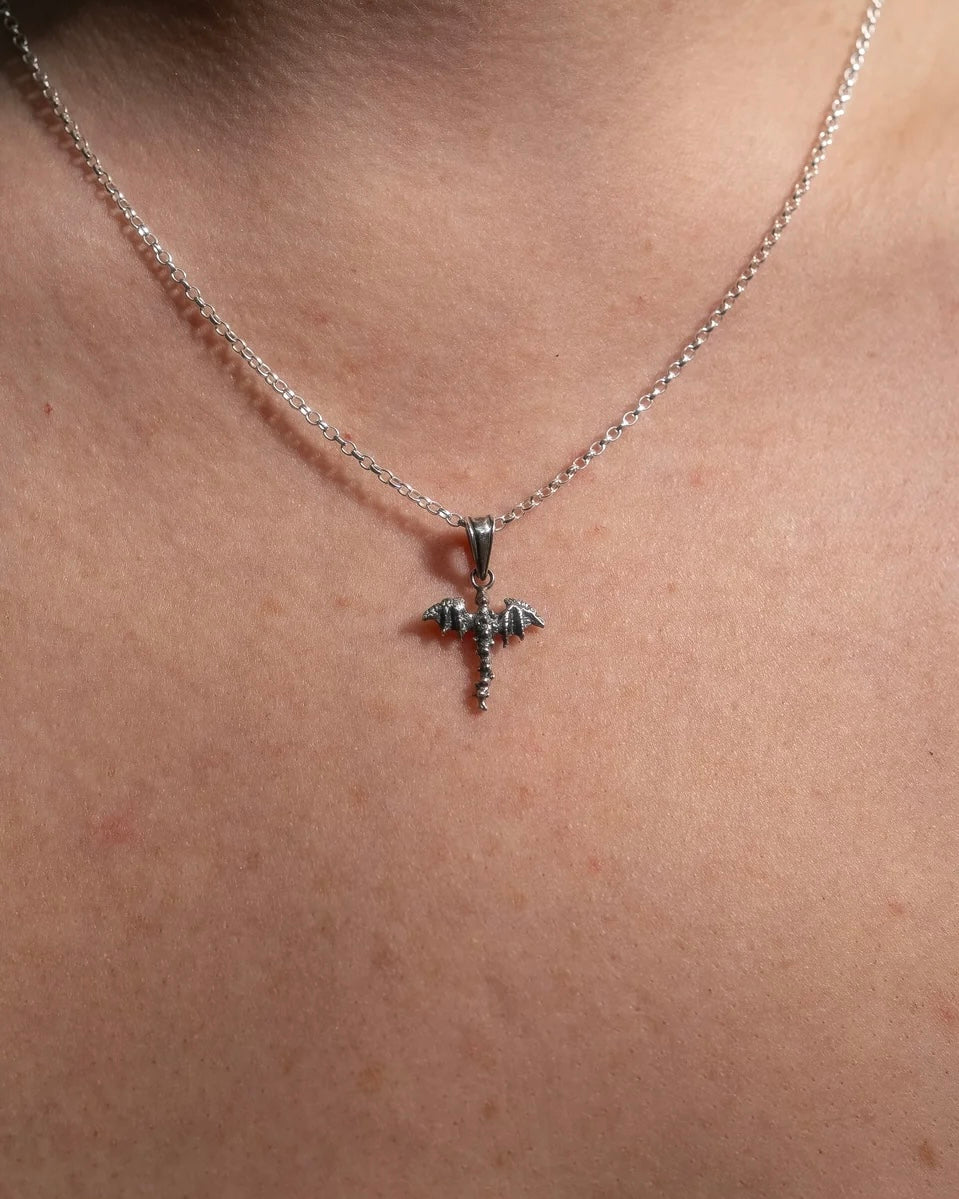 Aestas | Moonfang Dragon Pendant