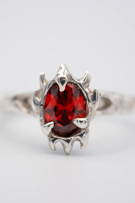 Aestas | Oblivion Gate Ring